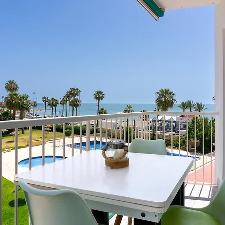 First Line Sea Views * Benalmadena
